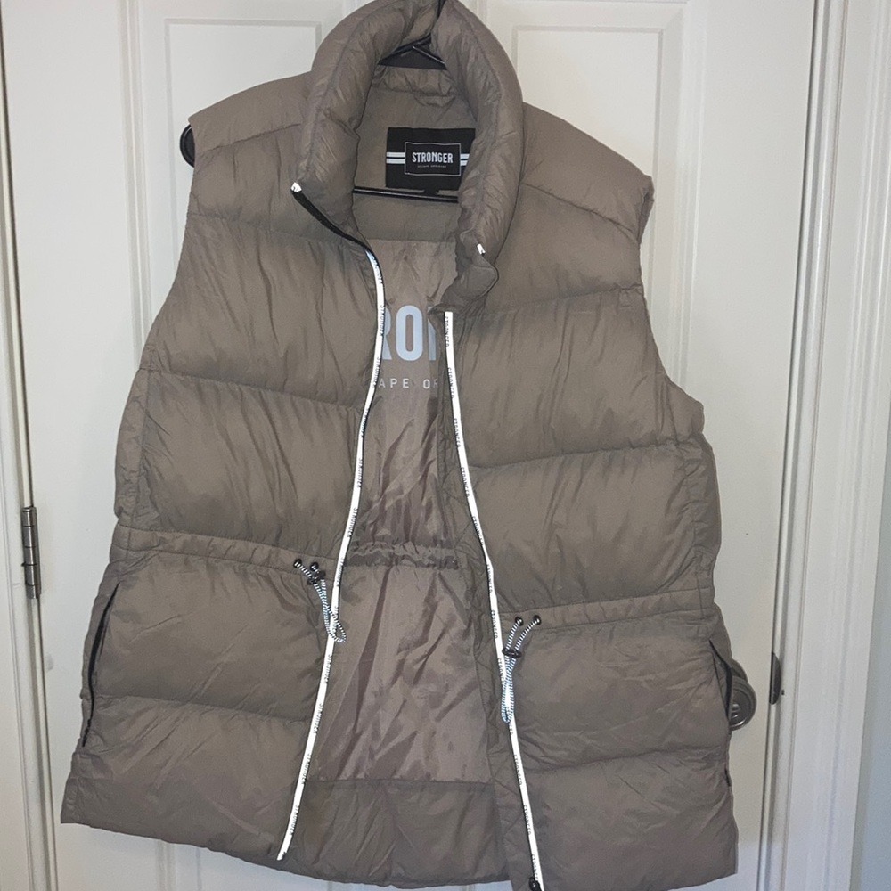 Puffer vest